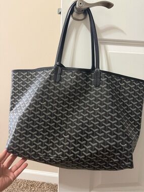 Black Patterned Tote Bag - Designer-Inspired Everyday Carry